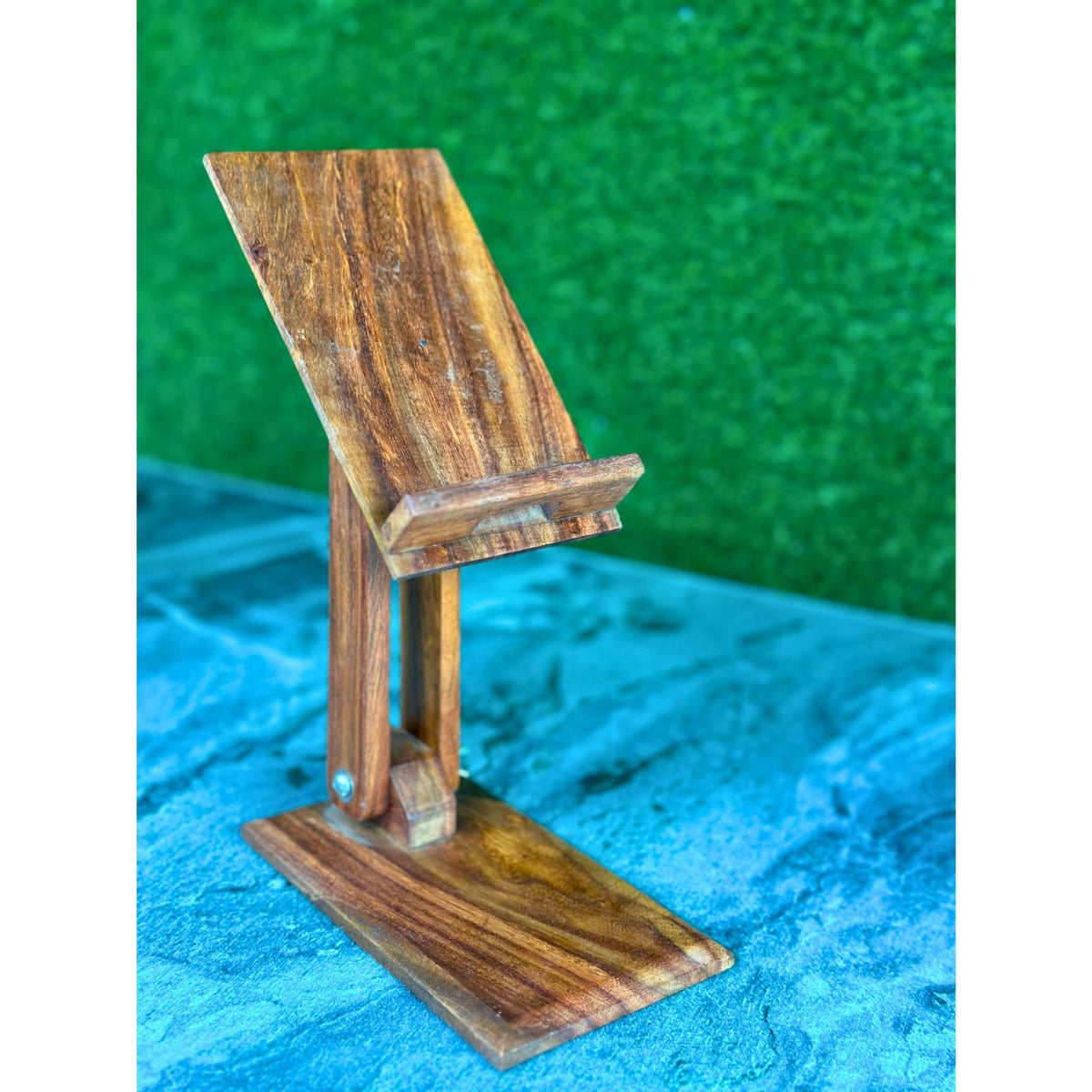 Wooden Mobile Stand – Handcarved Design in Natural Wood