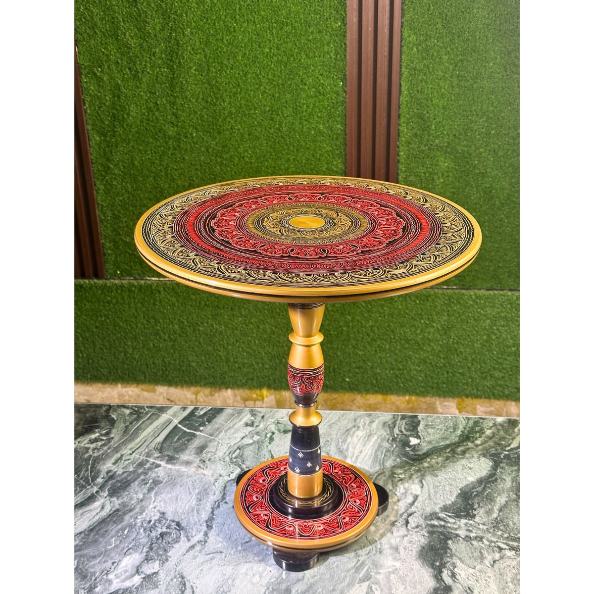Red & Gold Art Coffee Table – 18" Round Handcrafted Accent Table | Royal Lacquer Finish