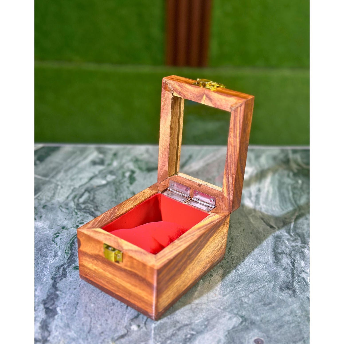Sheesham Wood Single Watch Box – 1 Slot with Glass Display Lid