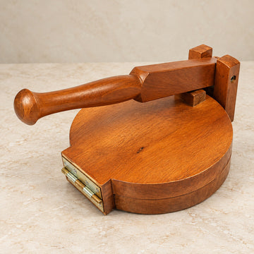 Wooden Roti Maker - Sheesham Wood (12 Inches Width)